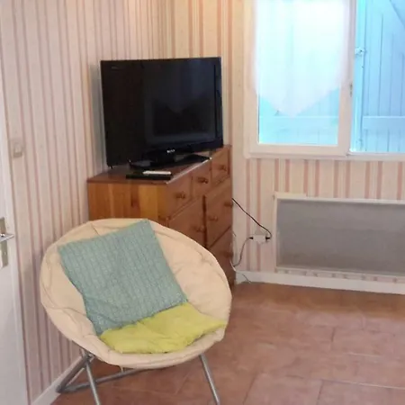 Sweet Gujan Mestras Holiday home